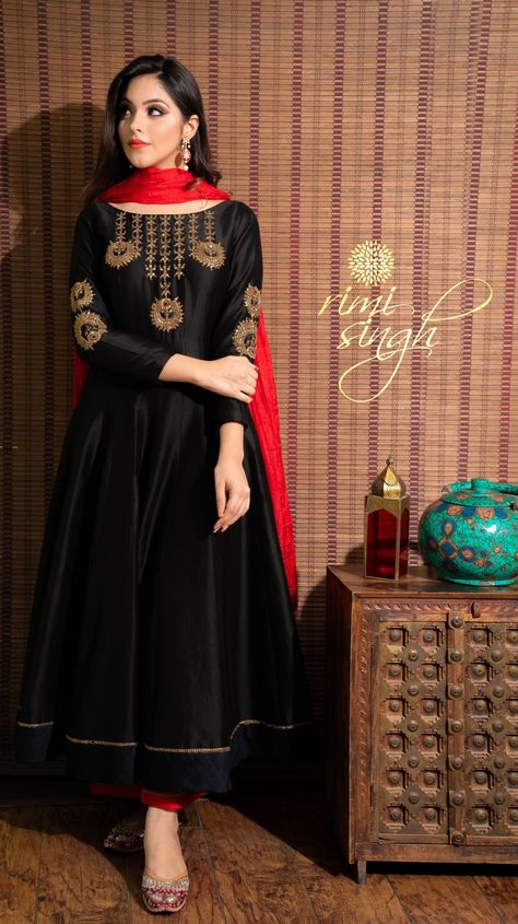 "ARSH" Festive Winter 2019  Picture Credit House Ocf  Black pure chanderi anarakali with zardosi hand embroidery on the bodice and sleeves paired with a red cotton silk palazzo pants and silk dupatta.  Available exclusively at  Rimi Singh Studio A 999 Sushant Lok 1  Gurgaon  #9818310054. Silk Palazzo Pants, Punjabi Outfits, Designer Bridal Lehenga, Black Pure, Sharara Suit, Kurti Designs Party Wear, Indian Gowns, Embroidery Suits Design, Dress Indian Style