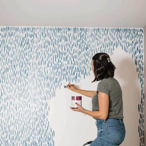 Brushstroke Accent Wall, Fake Wallpaper, Wand Tutorial, Faux Wallpaper, Half Painted Walls, Cuadros Diy, Laundry Room Wallpaper, Paint Wallpaper, Faux Walls