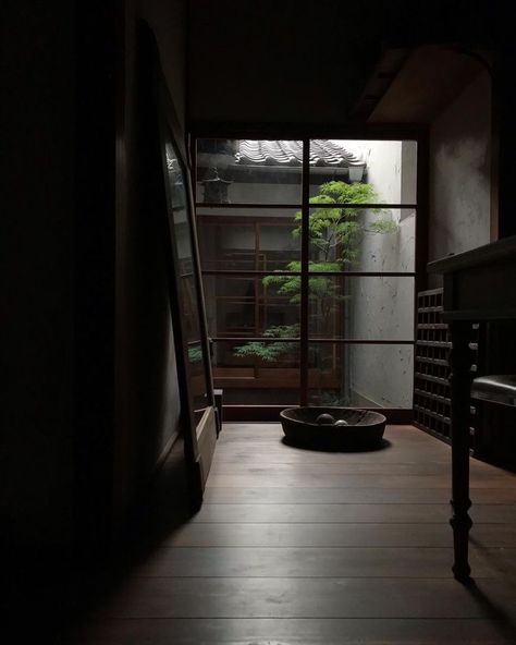 Japanese Countryside, Living Area Design, Street House, التصميم الخارجي للمنزل, Japan Aesthetic, Aesthetic Japan, Japanese Interior, Minimalist Room, Japanese Aesthetic