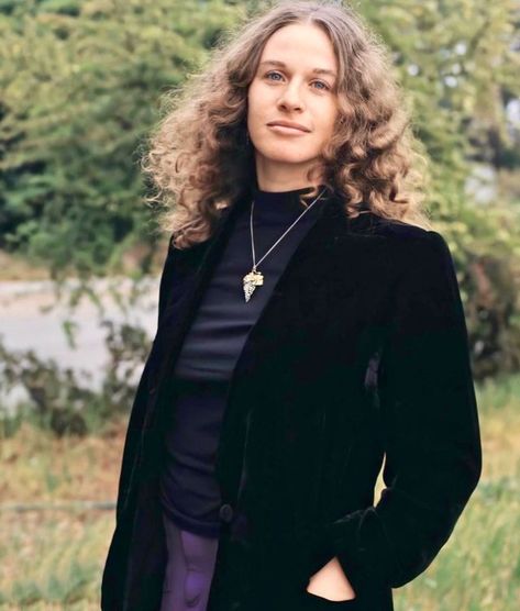 40 Portrait Photos of a Young Carole King From Between the 1950s and ’70s ~ Vintage Everyday Carol King, The Jazz Singer, 1970s Women, Pat Benatar, Joan Baez, Carole King, 70s Inspired Fashion, Soul Singers, Donna Summer