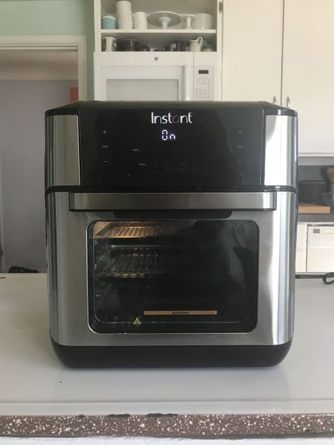 If you haven't made a Hot Pocket in the air fryer, you're missing out! READ MORE... Air Fryers Reviews, Crispy Dill Pickles, Cream Cheese Stuffed Jalapenos, Foods To Cook, Instant Pot Air Fryer, Best Frozen Meals, Grabby Hands, Chicken Croquettes, Air Fryer Review