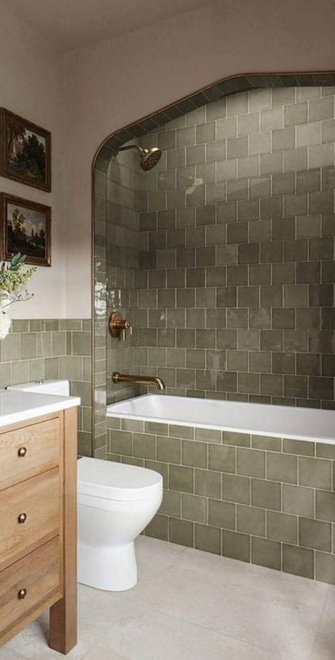 Rain Shower With Tub, Bathtub Shower Combo Remodel Ideas, Tiled Bath Shower Combo, Vintage Bathtub Shower Combo, Small Shower Tub Combo, Bathroom Tub Shower Combo Remodel, Guest Bathroom Tub Shower Combo, Bathtub Next To Toilet, Bath Surround Ideas