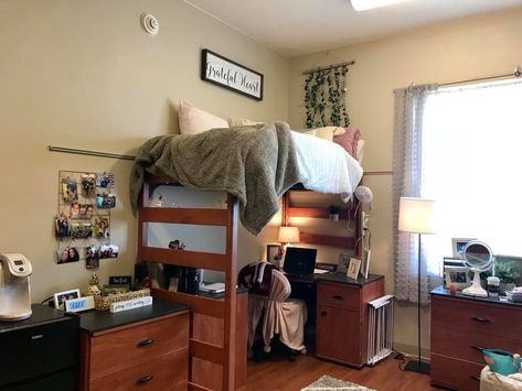 Dorm Room Styles, Girl Dorms, Cool Dorm Rooms, College Girl Dorm, College Dorm Room Decor, Dorm Room Designs, Dorm Inspo, Room Styles, Texas A M University