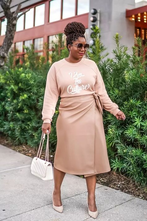 Sweatshirt And Skirt Outfit, Neutral Outfit Fall, Fall Fashion Amazon, Neutral Fall Outfits, The Drop, Outfit Fall, Neutral Outfit, Fashion Graphic, The Culture