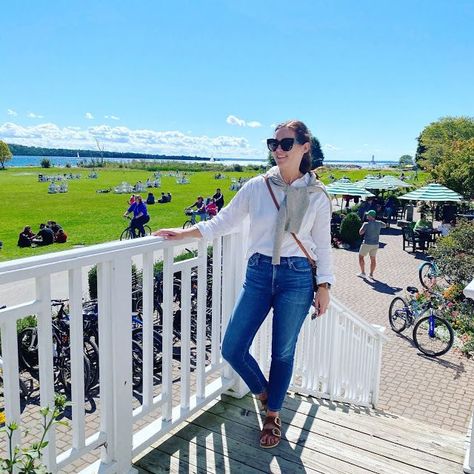 jillgg's good life (for less) | a west michigan style blog: Mackinac Island recap and what I wore! Mackinac Island Outfit Ideas Summer, Mackinac Island Outfit Ideas, Mackinac Island Fall, Weekend Getaway Outfits, Grand Hotel Mackinac Island, Makeup Tips For Older Women, Island Outfit, Western Michigan, Island Fashion