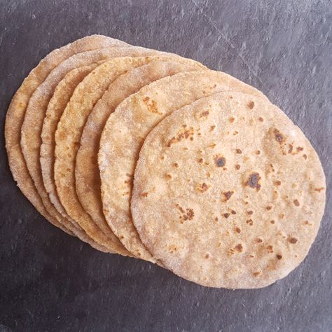 Home Made Tortilla, Spelt Bread Recipe, Spelt Flour Recipes, Spelt Recipes, Season Recipes, Spelt Bread, Recipes With Flour Tortillas, Alkaline Diet Recipes, Tortilla Press