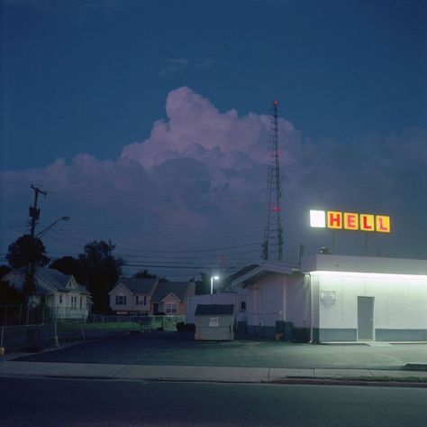 American Gothic, Dreamcore Weirdcore, Cyberpunk Aesthetic, Liminal Space, Southern Gothic, Liminal Spaces, Playlist Covers, Night Aesthetic, Gas Station