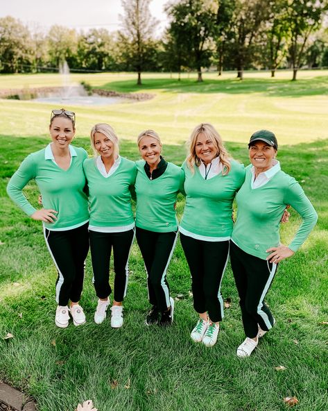 Great for on and off the course! Try our Kelly Green Sweater available in 11 other color options⛳️💚 Kelly Green Sweater, Outfits 2022, Ladies Golf, Green Sweater, Kelly Green, Other Colors, Spring Outfits, Pink And Green, Color Options