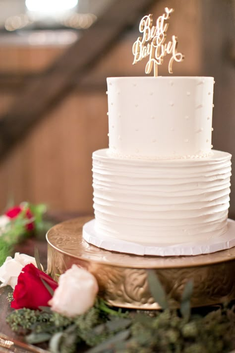 Glamorous Burgundy and Gold Barn Wedding #weddingdesserts #weddingcake #whiteweddingcake Wedding Cake Two Tier, Wedding Cake Designs Simple, 2 Tier Wedding Cakes, Textured Wedding Cakes, Romantic Florals, 3 Tier Wedding Cakes, Small Wedding Cakes, White Wedding Theme, Simple Wedding Cake