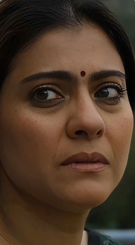 50 Indian Actress Face Closeup HD Photos - LearningHomeBD.Com Kajol Devgan, Face Closeup, Regina Cassandra, Indian Natural Beauty, Actress Without Makeup, Actress Images, Ganesh Images, Women Faces, Sonakshi Sinha