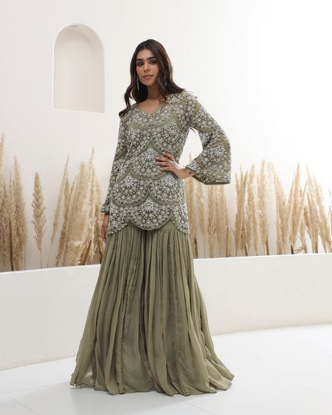 Sage Green Sharara, Green Anarkali Dress, Green Sharara, Ridhima Bhasin, Green Anarkali, Sharara Pants, Sewing Tutorials Clothes, Green Pearls, Indian Clothing