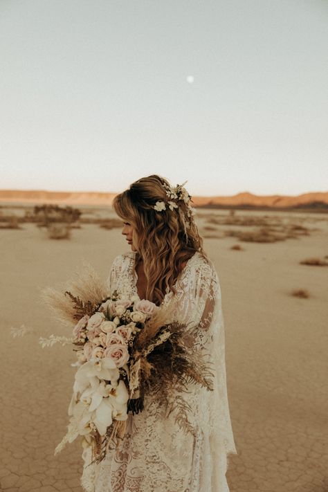 Intimate Las Vegas Desert Wedding in the Jean-Roach Dry Lake Bed | Junebug Weddings Vegas Desert Wedding, Las Vegas Desert, Dry Lake Bed, Bohemian Wedding Inspiration, Bridal Hair Inspiration, Event Planning Company, Wedding Team, Desert Wedding, Boho Bridal