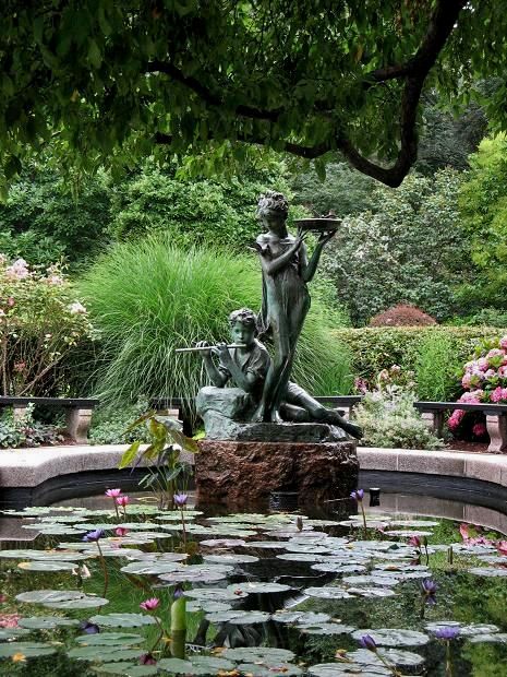 Water Features In The Garden, Garden Fountain, The Secret Garden, Garden Fountains, A Pond, Enchanted Garden, Gorgeous Gardens, Garden Cottage, English Garden