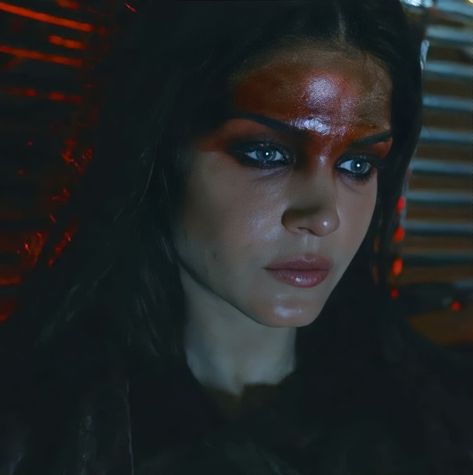 Blake Makeup, Octavia Blake Icon, Octavia Blake Blodreina, Wing Oc, The 100 Octavia, Season Costumes, Tiktok Acc, Rp Aesthetic, The 100 Characters