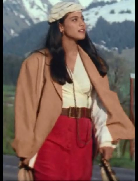 Dilwale Dulhania Le Jayenge Outfits, Kajol In Ddlj, Ddlj Outfits, Kajol Dilwale Dulhania Le Jayenge, Kajol Dilwale Outfits, Ddlj Kajol Outfits, Desi Y2k, Kajol Ddlj, Kajol 90s