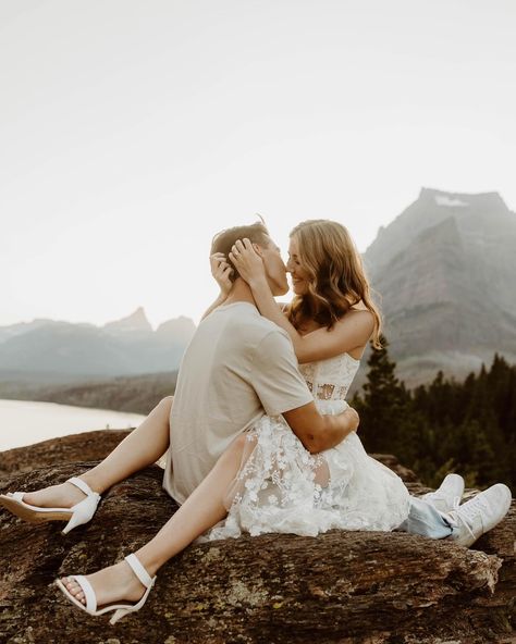 The SWEETEST lovebirds 🤍✨🕊️ Frank + Ash got engaged two days ago, and her sweet sweet fiancé had everything planned to the minute, the flowers, a photo session, dinner, special hikes, the whole nine yards 🫶🏼 Thank you for sharing your love last night! Montana Elopement, Got Engaged, Sweet Sweet, Photo Session, Love Birds, Photo Sessions, Last Night, Elopement, Montana