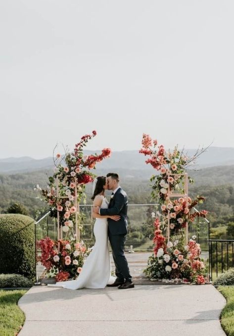 Floral Arbour, Bud Wedding, Wedding Arbors, Floral Archway, Wedding Archway, Wedding Ceremony Arch, Wedding Arbour, Wedding Altars, Wedding Ceremony Backdrop