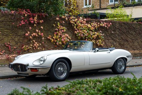 For Sale: Jaguar E-Type V12 (1973) offered for Price on request Jaguar E Type 1961, Jaguar Roadster, Classic Jaguar, Jaguar E, Jaguar E Type, European Cars, E Type, Car Auctions, Body Style