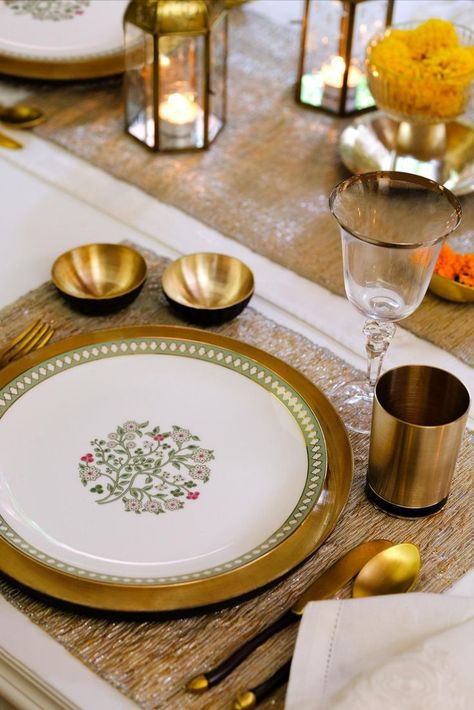 #AtithiDevoBhava #GoodEarthFestive #Festive2022 #Celebrations #IndianFestivities #FestiveSeason #FestiveFeast #GoodEarthDining #Dinnerware #DecorAccents #FestiveDecor Indian Serveware, Atithi Devo Bhava, Buffet Dishes, Wedding Plate Setting, Mughal Pattern, Festive Dining Table, Wedding Table Place Settings, Biochemistry Notes, Diwali 2024