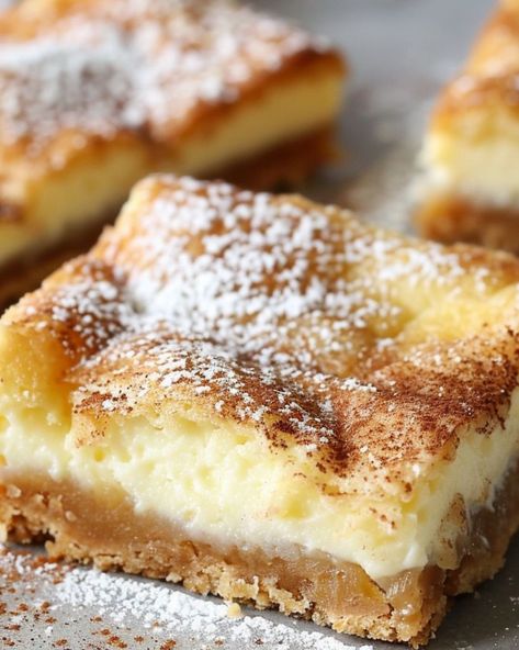 Are you looking for a crowd-pleasing dessert that combines flaky puff pastry with a rich cream cheese filling? Try this Sopapilla Cheesecake recipe, topped with a buttery cinnamon-sugar mixture for an irresistible finish. Perfect for parties, potlucks, or family gatherings, this easy-to-make treat delivers melt-in-your-mouth goodness and a delightful flavor that everyone will love. Desserts That Go With Pasta, Crowd Pleasing Recipes Desserts, Dessert Recipes With Puff Pastry, Casserole With Elbow Macaroni, Dessert With Puff Pastry, Sopapilla Cheesecake Recipe, Easy Sopapilla Cheesecake, Cheesecake Deserts, Easy Puff Pastry Desserts