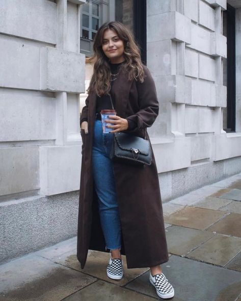 10 autumnal looks from the archives 🍂 this time of year is definitely my favourite for dressing with all the layers and cosy bits☕️ 1-10 let me know which outfit is your favourite 🧣 #autumnoutfit #autumnoutfitideas #midsizestyle Midsize Autumn Outfits, Midsize Looks, Outfit Midsize, Midsize Fashion, Midsize Style, Autumn Outfit, My Favourite, Let Me Know, Fashion Inspiration