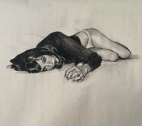 Woman Laying Pose, Laying On Ground Drawing, Women Struggles Art, Woman Curled Up, Laying Pose Reference Drawing, Kissing Side Profile Drawing, Scared Art Reference, Laying On Side Reference, Body Laying Down Reference