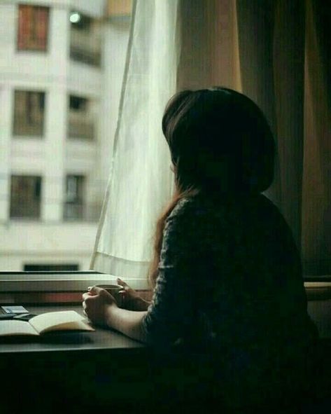 Badass Girl, Crying Tears, Whatsapp Profile Picture, Lonely Girl, Whatsapp Wallpaper, Girls Dp Stylish, Hearts Girl, Looking Out The Window, Girly Pictures