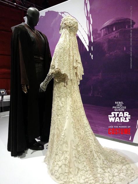 Starwars Wedding Dress Queen Amidala, Star Wars Elopement, Padme Amidala Wedding Dress, Padme Wedding Dress, Padme Wedding, Star Wars Wedding Dress, Project Director, Star Wars Padme Amidala, Amidala Star Wars