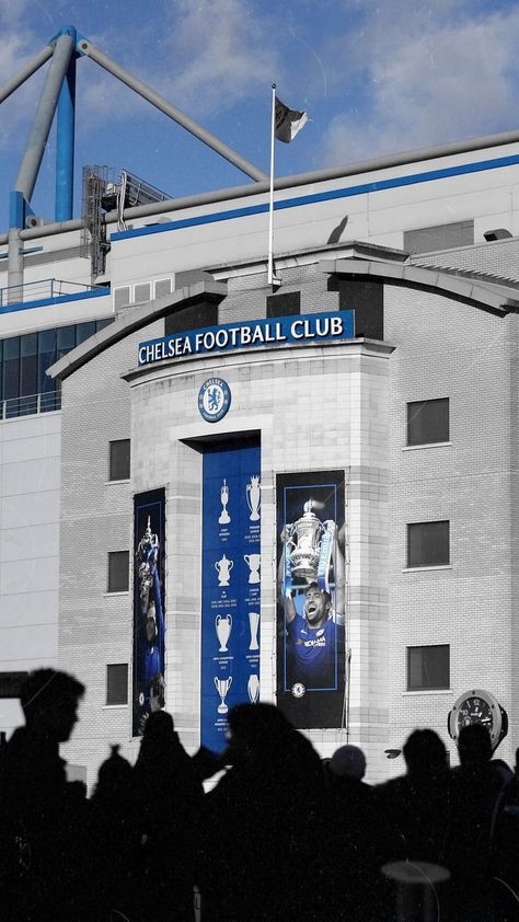 Chelsea Stadium, Chelsea Fc Team, Chelsea Fc Stamford Bridge, Chelsea Football Club Wallpapers, Chelsea Football Team, Chelsea Fc Wallpaper, Chelsea Wallpapers, Chelsea Team, Chelsea Players