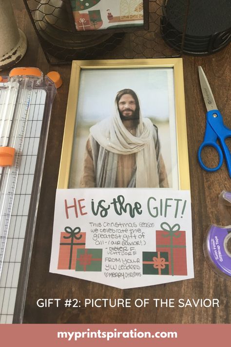 Do you need to get your Latter Day Saint young women a little something for a gift for Christmas? I’ve rounded up not 1, not 2, but 3 yw gift ideas for you, featuring tutorials and free printable gift tags. All of these are Christ centered, cute, and inexpensive, and things that your young women are sure to love. Merry Christmas! Enjoy these gift tags, on me. #christmas #lighttheworld #lds #mormon Christmas Gifts For Yw Lds, Ministering Sister Ideas Christmas, Christmas Gifts For Primary Children, Lds Primary Teacher Christmas Gifts, Lds Primary Gift Ideas, Lds Young Women Christmas Gift Ideas, Lds Primary Christmas Gift Ideas, Young Women Christmas Gifts Lds, Yw Christmas Gift Ideas