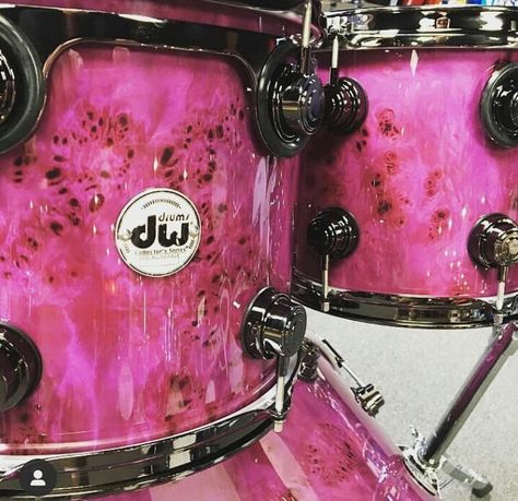 Drum Aesthetics, Aesthetics Pink, Drums Wallpaper, Drums Artwork, Dw Drums, Drum Sets, Drum Music, Face The Music, Drum Set