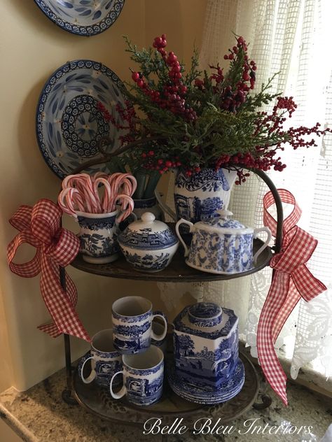 Christmas Sunroom, Christmas Kitchen Decor Ideas, Chinoiserie Christmas, Kitchen Tour, Blue Christmas Decor, Blue White Decor, Christmas Blue, Kitchen Decor Ideas, Christmas Kitchen Decor