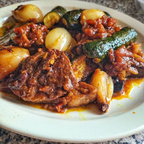 Cretan Summertime Stifado | Kalofagas.ca Greek Food Recipes, Cypriot Food, Greek Dinners, Greek Dishes, Mediterranean Dishes, Greek Food, Lamb Recipes, Turkish Recipes, Beef Dishes