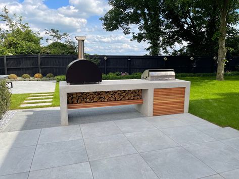 Home Tiles, Modern Backyard Design, Luxury Tiles, Porcelain Paving, Modern Outdoor Kitchen, Outdoor Kitchen Plans, Build Outdoor Kitchen, Outdoor Bbq Kitchen, Floor Kitchen