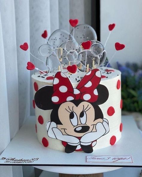 Miki Mouse Cakes, Minnie Mouse Balloon Ideas, Minnie Cake Ideas, Minnie Mouse Cake Design, Butterfly Baby Shower Cake, Mickey And Minnie Cake, Twin Birthday Cakes, Mickey Mouse Birthday Cake, Minnie Mouse Birthday Cakes