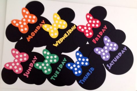 Buy Preschool Kindergarten Classroom Mickey Minnie Mouse Days of Online in India - Etsy Mickey And Minnie Crafts, Mickey Mouse Preschool, Mickey Mouse Classroom Theme, Days Of The Week Chart, Candy Theme Classroom, Boys Birthday Party Games, Mickey Classroom, Preschool Classroom Setup, Mickey Mouse Classroom