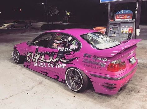 E46 Sedan Drift, E46 Drift Car, Bmw E36 Modified, Bmw E46 Modified, E46 Stance, E46 Modified, Car Ideas Aesthetic, Pink Bmw, Car Accessories Aesthetic