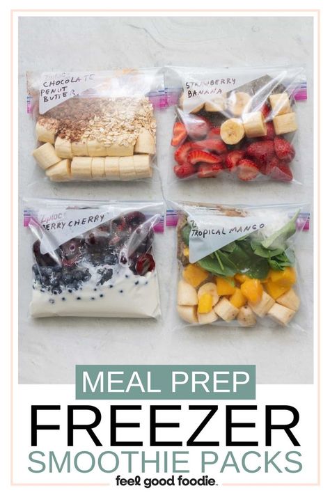 These DIY freezer smoothie packs are easy to make and ready to blend when you are. A great option for morning meal prep! Smoothie Hacks, Frozen Smoothie Packs, Make Ahead Smoothies, Freezer Smoothie Packs, بذور الشيا, Freezer Smoothies, Freezer Packs, Smoothie Packs, Smoothie Prep