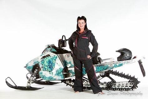 #snow #women #snowmobile #ride #helmet #divas #gear www.firstplaceparts.com Women Snowmobile, Dual Sport Helmet, Snowmobile Helmets, Four Wheeling, Indian Creek, Atv Riding, Ski Helmet, Snow Wear, Snow Gear