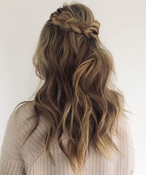 Wedding Half Updo, Sleek Braid, Braided Half Updo, Side French Braids, Second Day Hairstyles, Shaggy Hair, Hair Adviser, Braided Half Up, Finding Inspiration