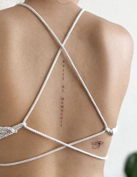 Fine Line Spine Tattoo, Back Tattoo Women Spine, Small Back Tattoos, Tato Minimal, Petite Tattoos, Spine Tattoos For Women, Arrow Tattoo, Classy Tattoos, Spine Tattoo