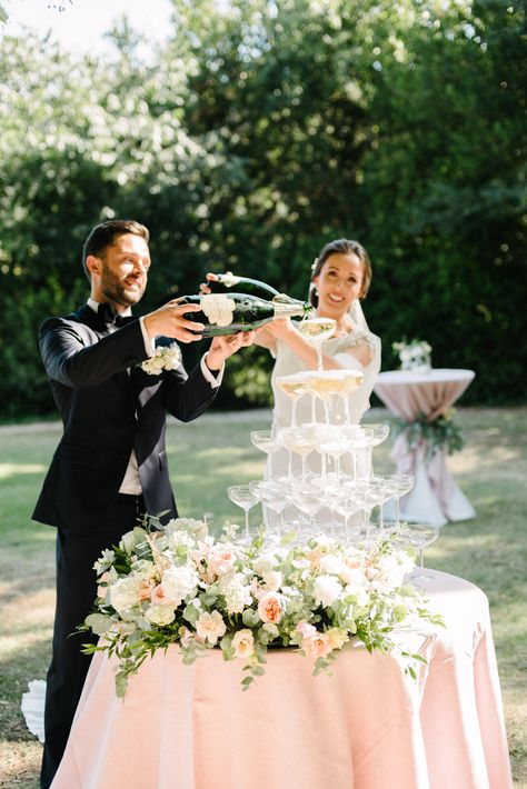 Champagne Tower Wedding, Weddings In France, Champagne Fountain, Pop The Bubbly, French Chateau Wedding, Champagne Tower, Chateau Wedding, The French Riviera, France Wedding