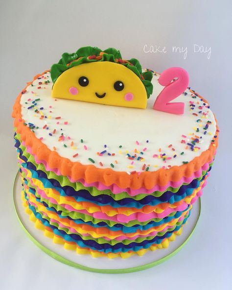 Taco Twosday Birthday Cake, Taco Twosday Birthday, Taco Cake, Taco Twosday, 2nd Birthday Party For Girl, Fiesta Birthday Party, Mexican Birthday, Second Birthday Ideas, Fiesta Theme Party