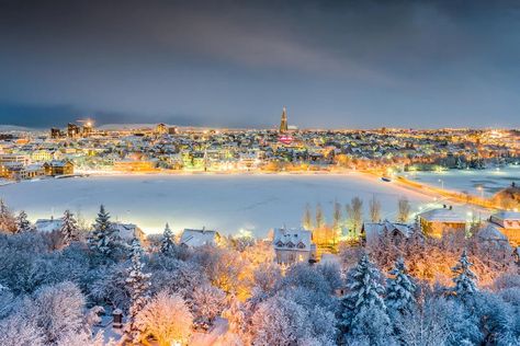 Iceland in December | Northern Lights, Weather & Best Things To Do! Iceland In December, Iceland Christmas, Best Christmas Markets, Iceland Reykjavik, Romantic Things To Do, Visit Iceland, See The Northern Lights, Christmas Markets, Europe Trip