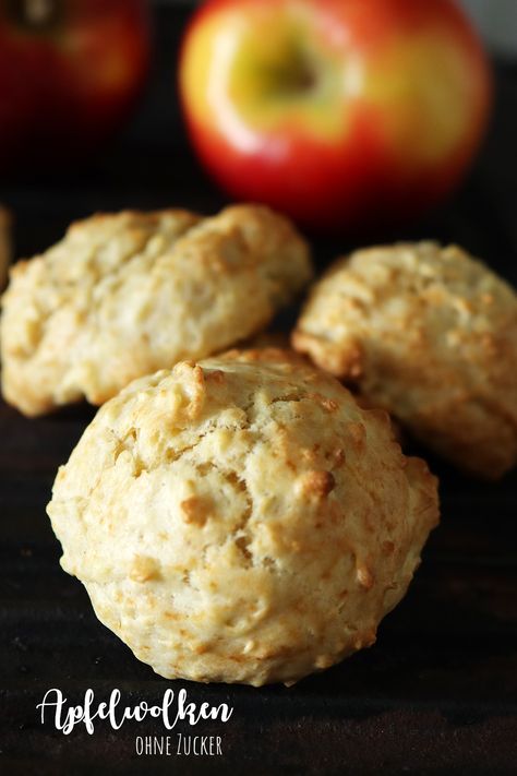 Apfelwolken-Babykekse ohne Zucker Fingerfood Baby, Baby Snacks, Baby Finger Foods, Baby Led Weaning, Oatmeal Recipes, Baby Food Recipes, Cake Cookies, Finger Foods, Nom Nom