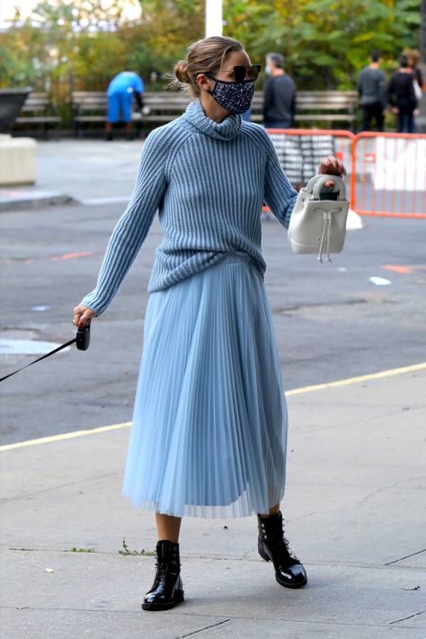 Olivia Palermo Style 2022, Olivia Palermo Shoes, Olivia Palermo Style 2023, Olivia Palermo 2020, Olivia Palermo Winter Style, Olivia Palermo Dress, Olivia Palermo Style Casual, Blue Skirt Outfit, Olivia Palermo Winter