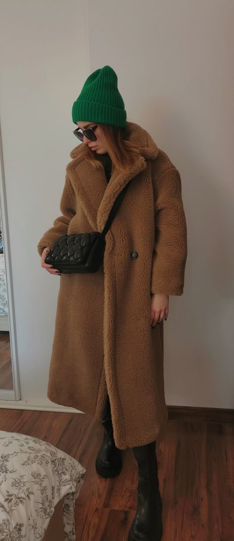 Fashion Brown Fuzzy Coat Outfit, Long Brown Teddy Coat Outfit, Brown Teddy Coat Outfit Winter, Dark Brown Teddy Coat Outfit, Teddy Bear Jacket Outfit Winter, Brown Teddy Jacket Outfit, Long Teddy Coat Outfit, Fleece Coat Outfit, Long Fuzzy Coat