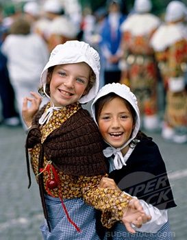 ☞…… Smile for me! - Belgium French Traditional Clothing, Flanders Belgium, National Costume, We Are The World, World Cultures, Folk Costume, People Of The World, Traditional Clothing, Happy People