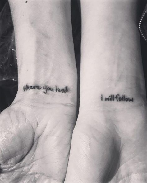 Couple Tattoo Heart, Dad Daughter Tattoo, Mama Tattoos, Father Daughter Tattoos, Mom Daughter Tattoos, Baby Name Tattoos, Mom Tattoo Designs