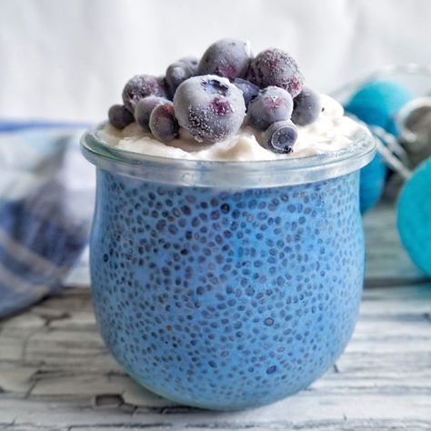 Superfood Breakfast, Chia Pudding Recipe, Kids Juice, Yummy Healthy Breakfast, Chia Seed Recipes, Peanut Butter Pumpkin, Flax Seed Recipes, Chia Pudding Recipes, Chia Seed Pudding